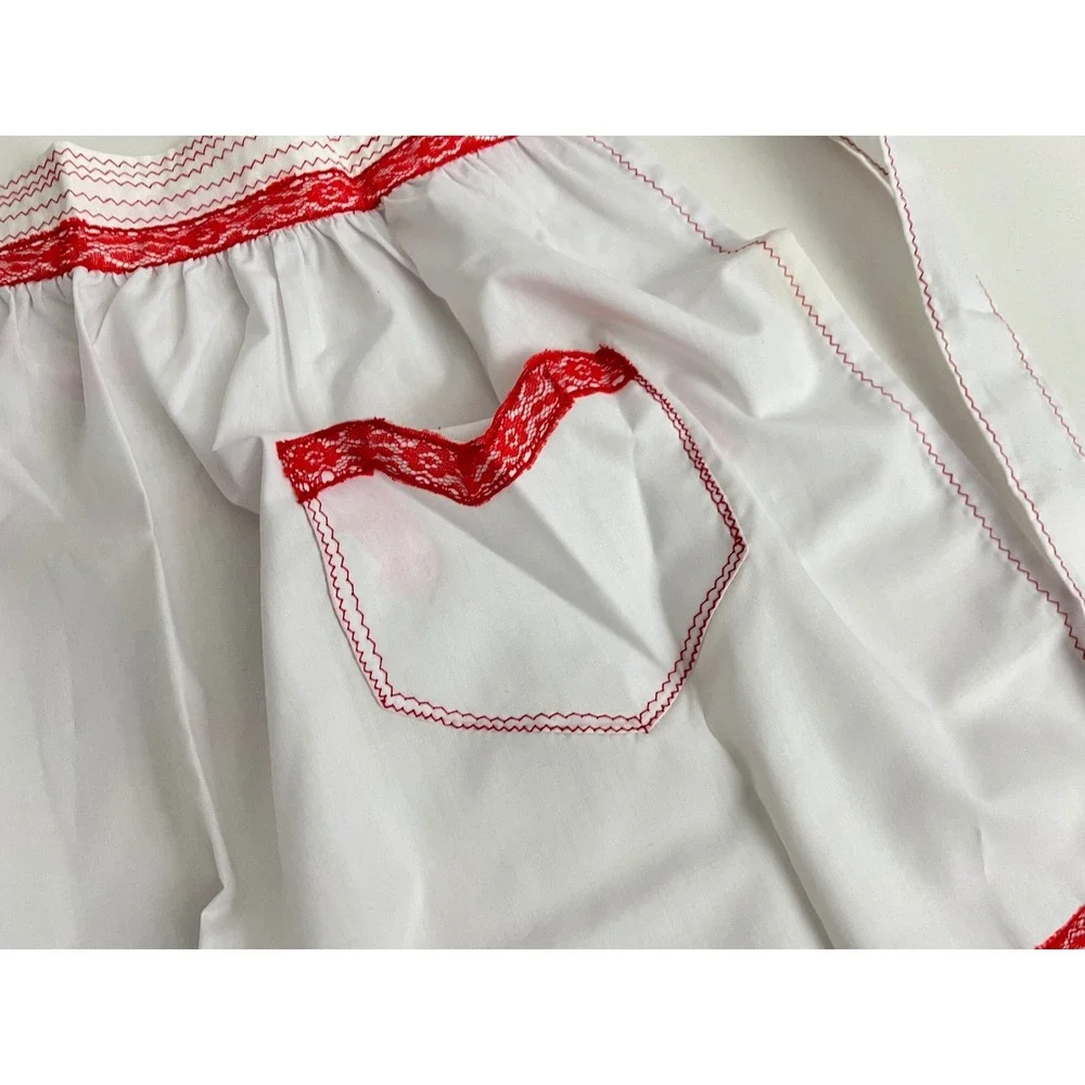 Vintage White Half Apron Red Lace Trim Rickrack Two Pockets‎ Retro Kitchenette